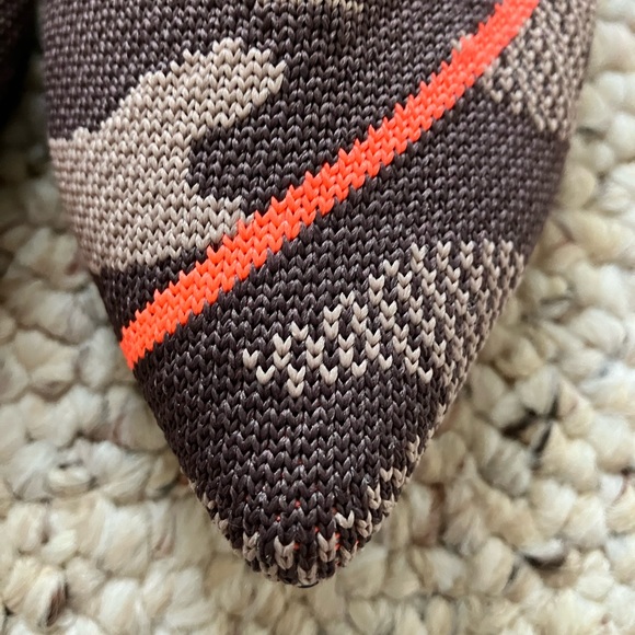 Rothy’s Point - Picture 3 of 8